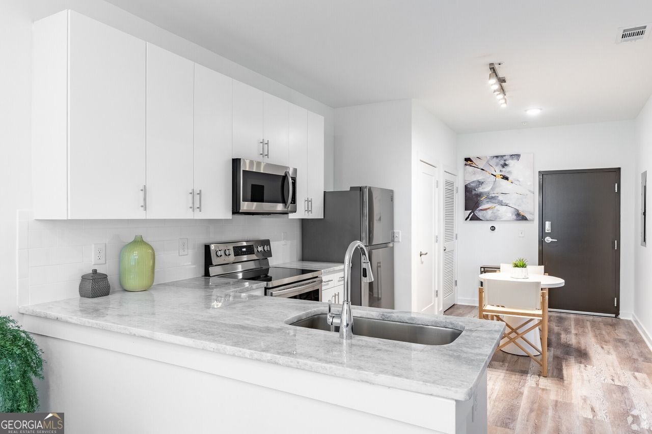 525 PARKWAY Atlanta - 19