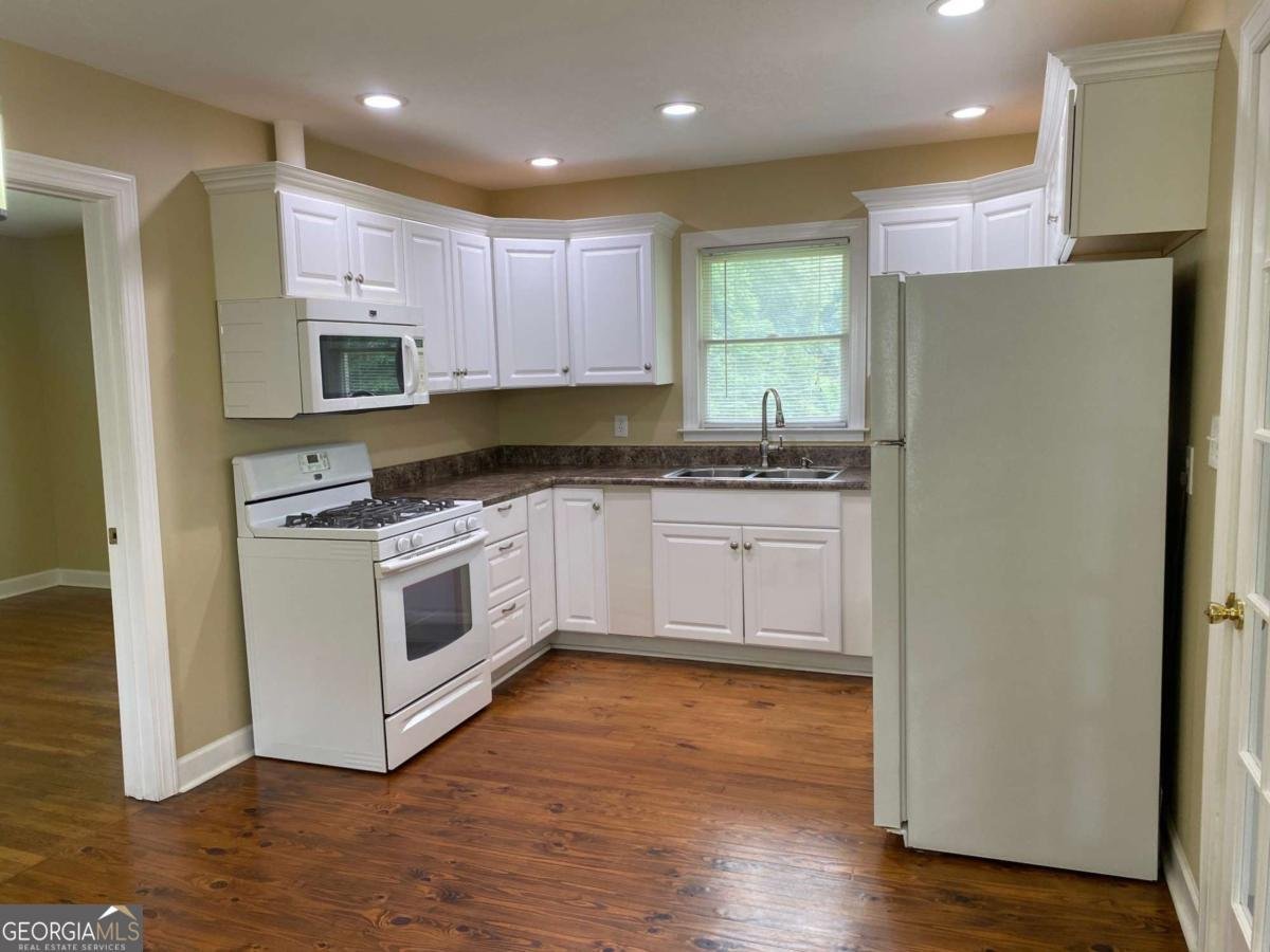 410 Gordon Road Mableton - 4