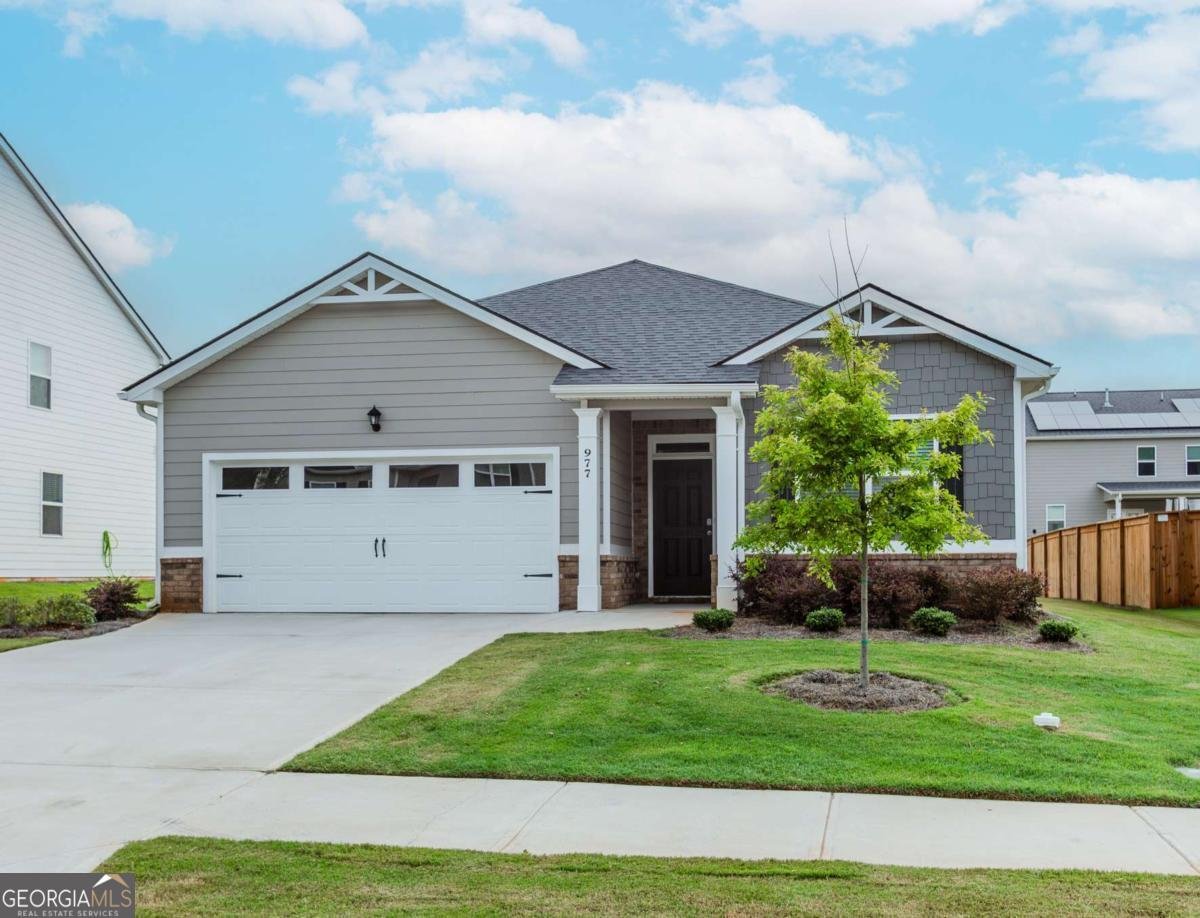 977 Daurian Drive Statham - 1