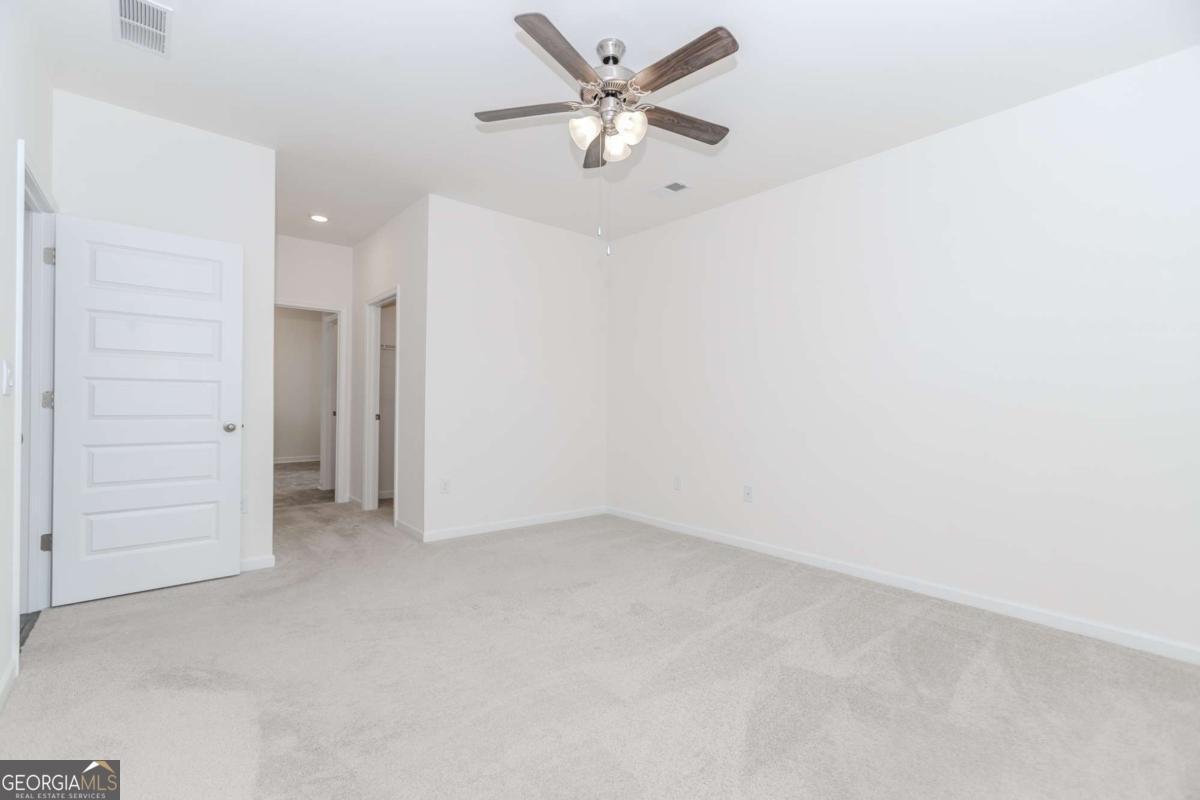 977 Daurian Drive Statham - 13