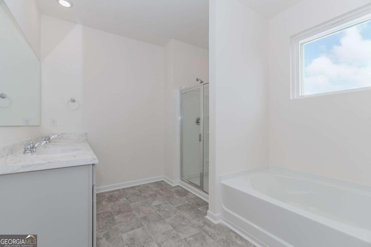 977 Daurian Drive Statham - 15