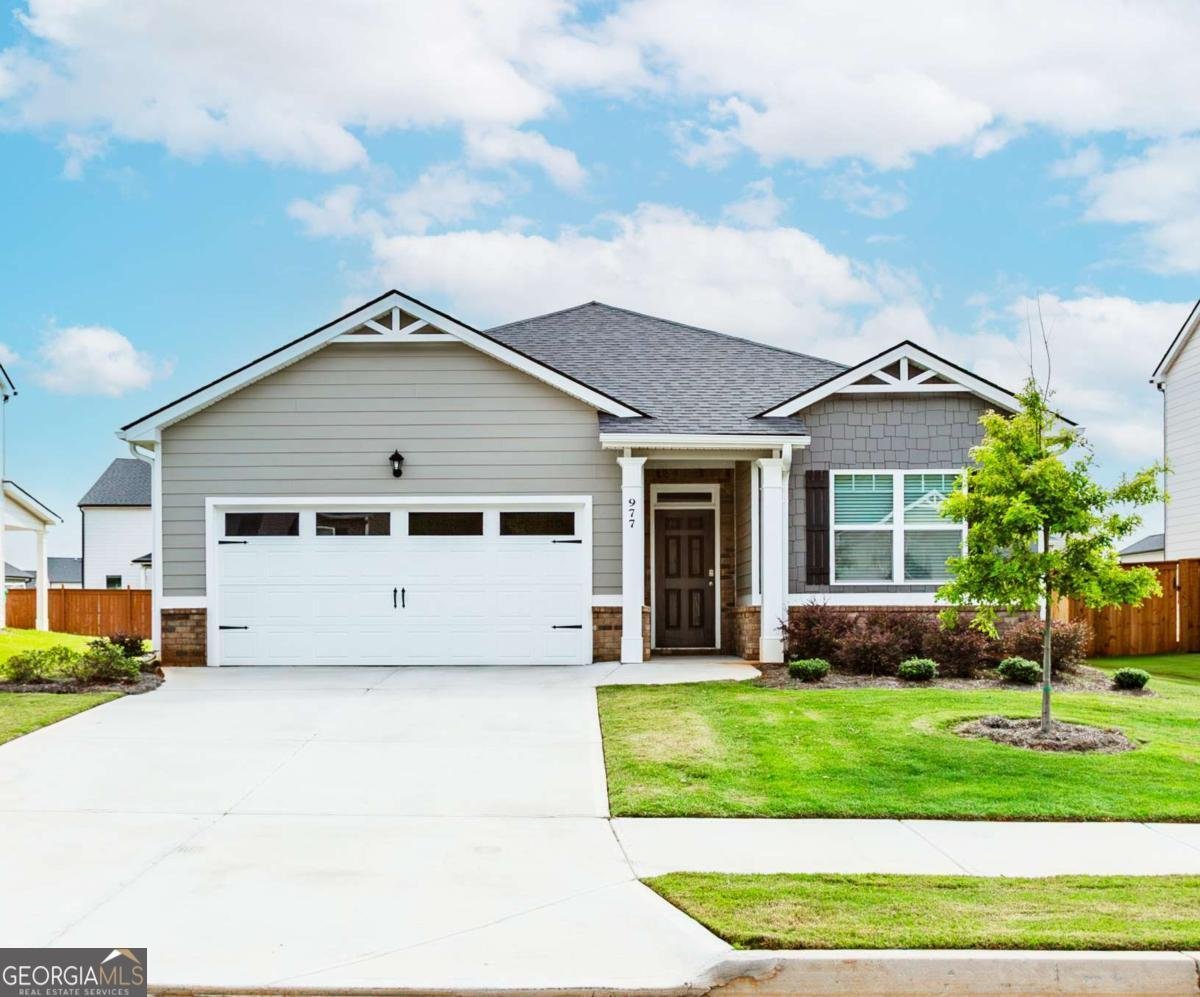 977 Daurian Drive Statham - 2