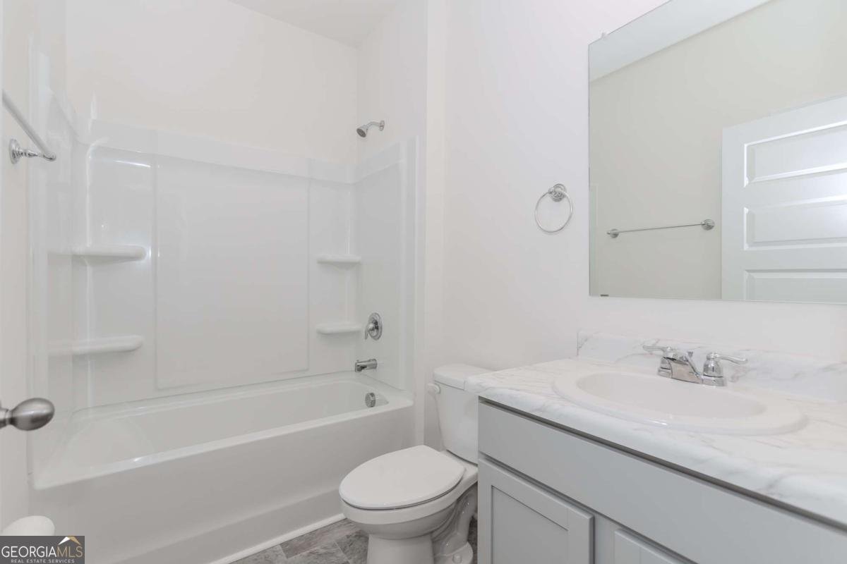 977 Daurian Drive Statham - 20
