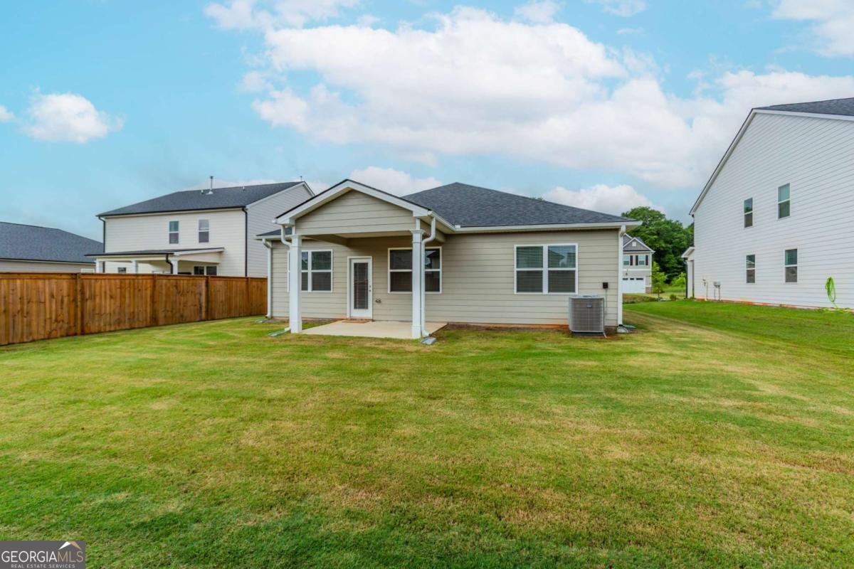 977 Daurian Drive Statham - 28