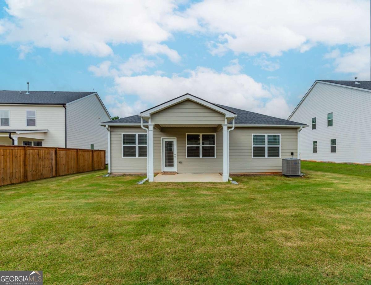 977 Daurian Drive Statham - 30