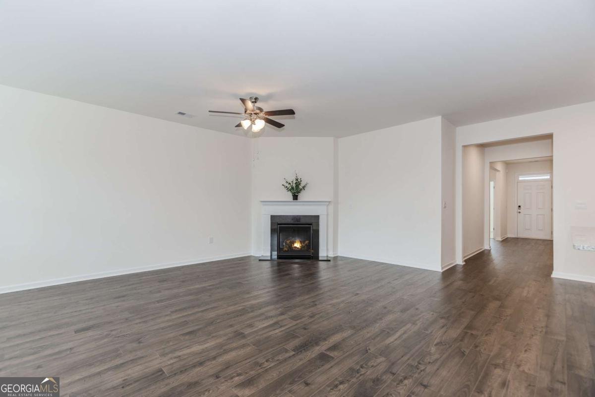 977 Daurian Drive Statham - 7