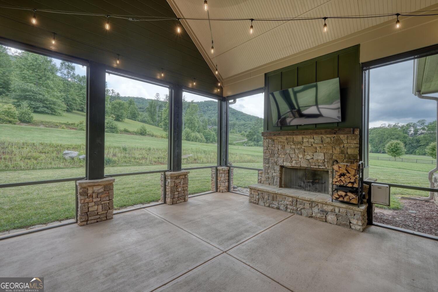 309 Windy Reed Drive Hiawassee - 40