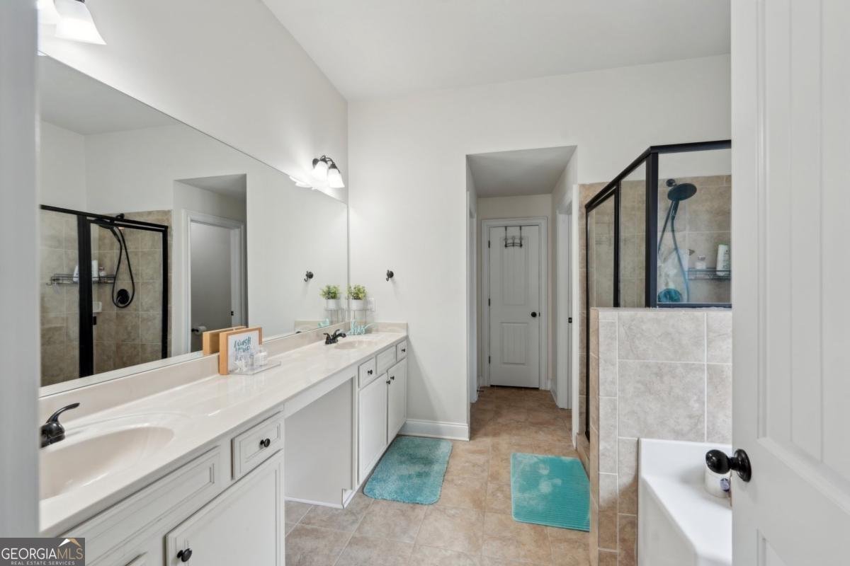 3225 Alhambra Circle Hampton - 17
