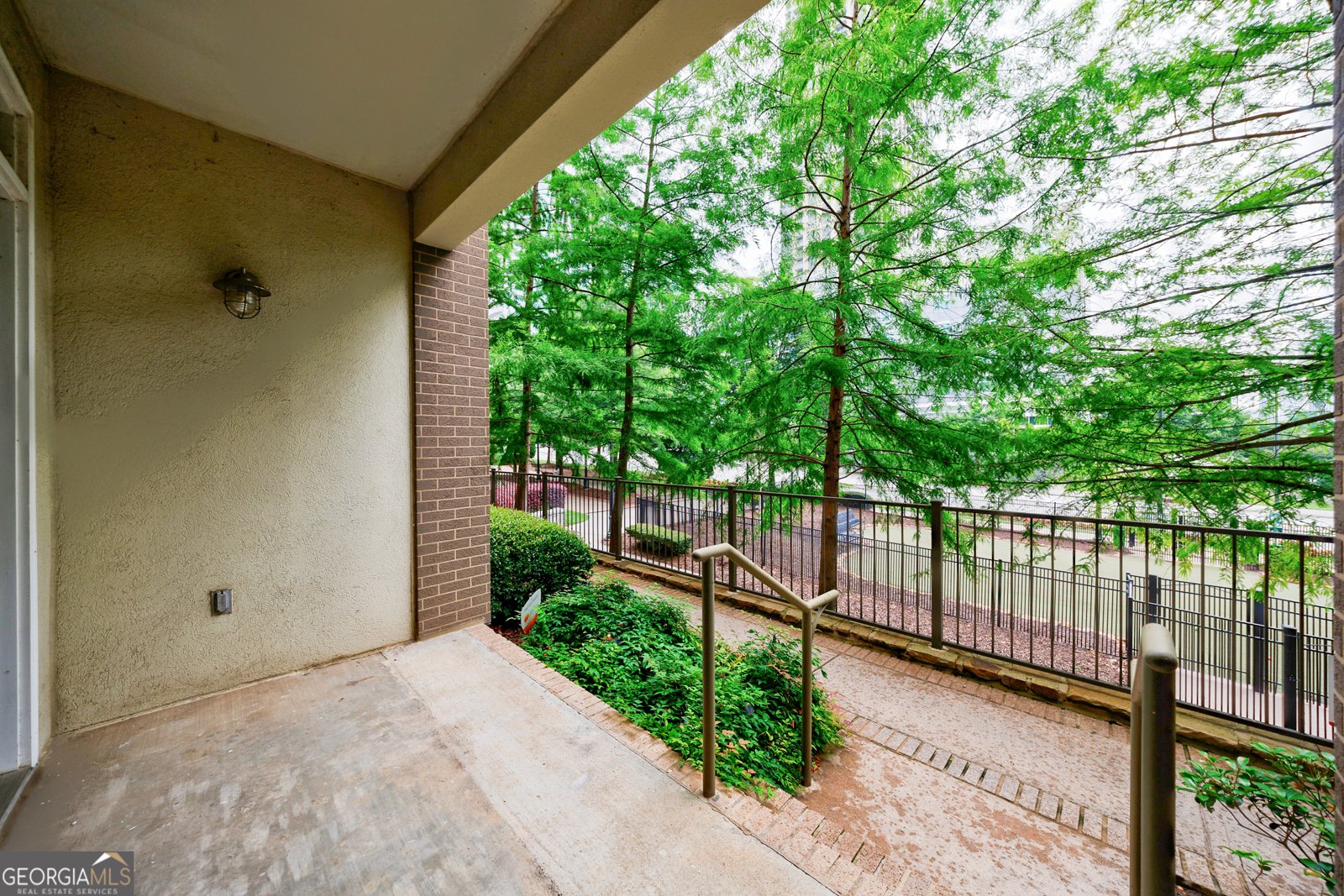 390 17th Street Atlanta - 24