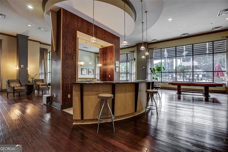 3040 Peachtree Road Atlanta - 1