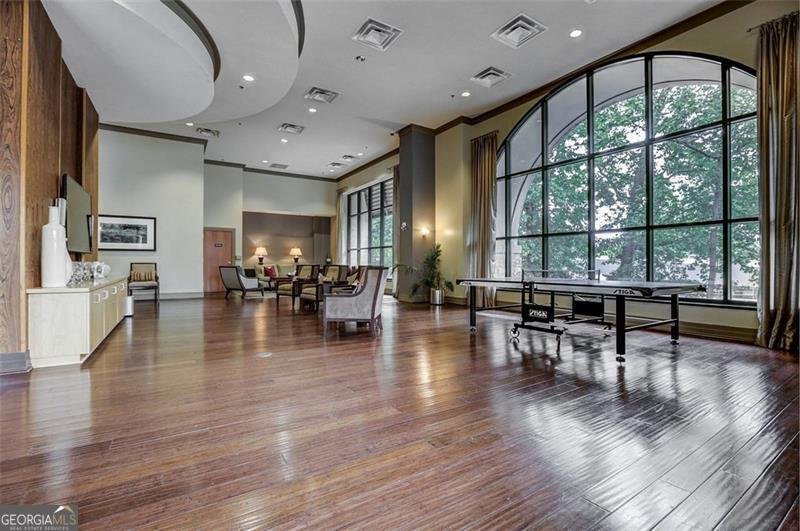 3040 Peachtree Road Atlanta - 9
