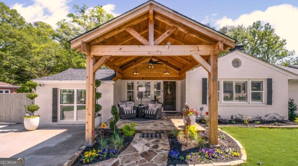 8175 Main Street Woodstock - 18