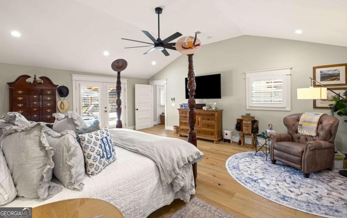 8175 Main Street Woodstock - 32