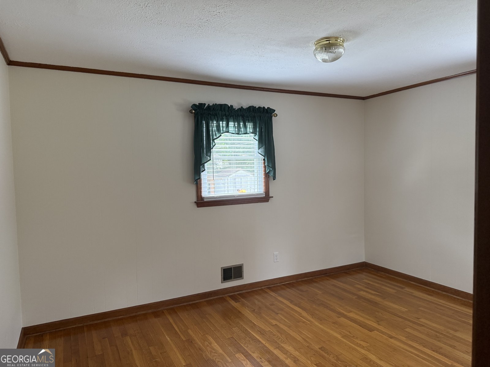 163 R Street Thomaston - 12