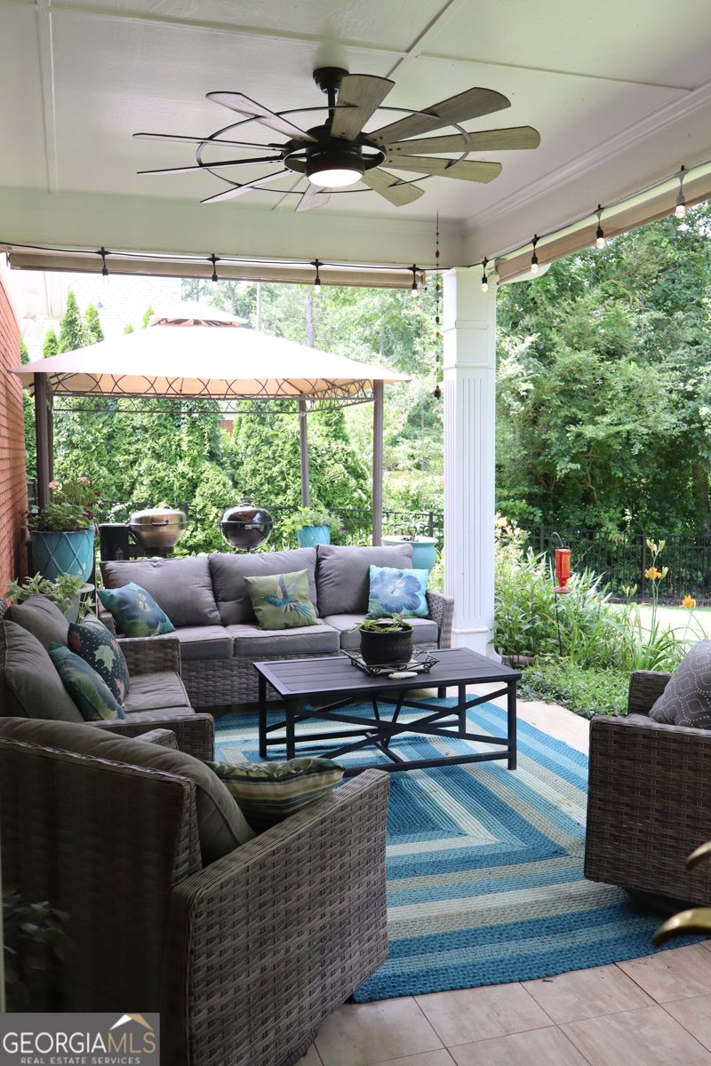 405 Mallory Circle Loganville - 16
