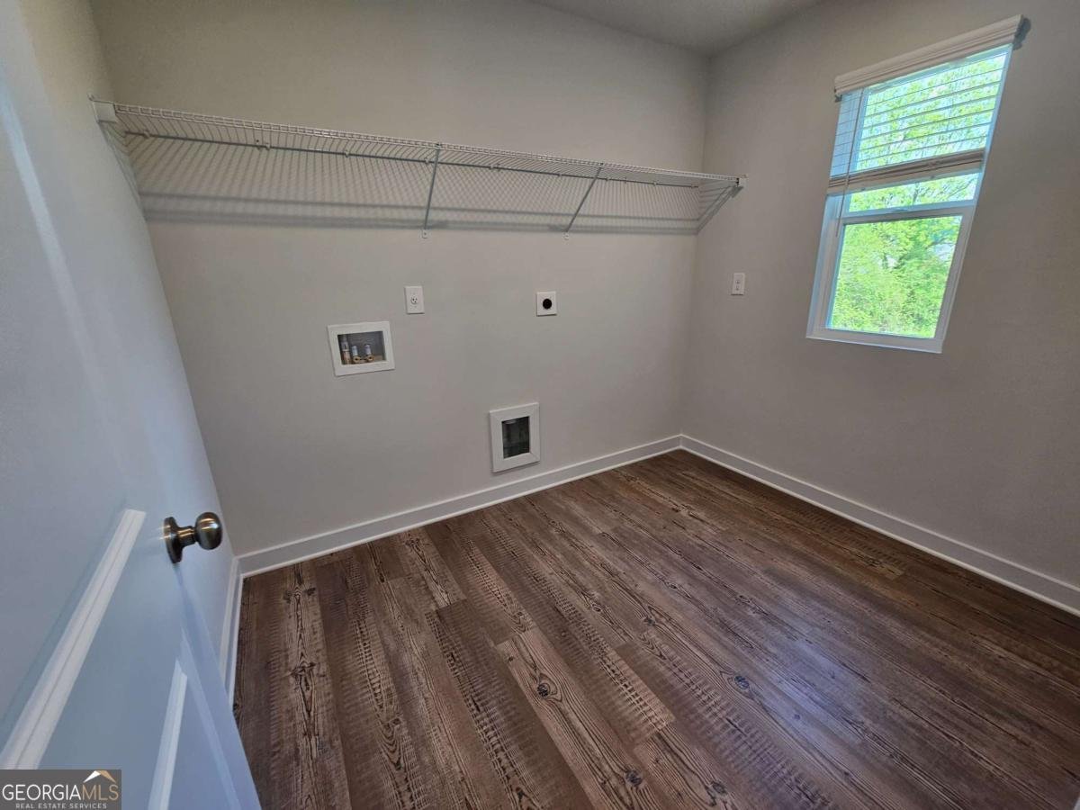 7255 Waggamon Way Dawsonville - 35
