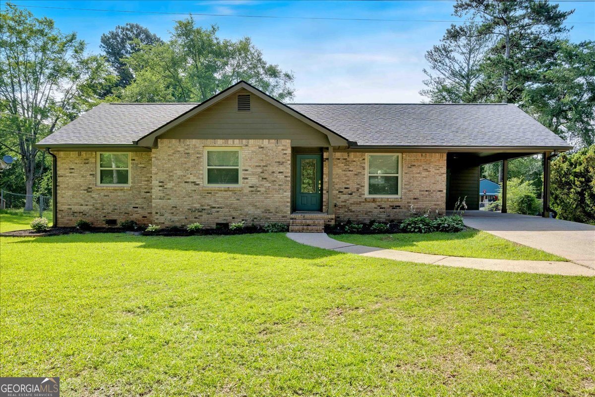 1526 Cave Springs Road Douglasville - 1
