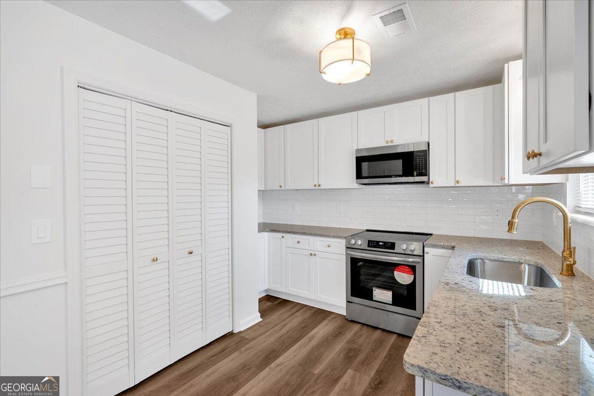1526 Cave Springs Road Douglasville - 15
