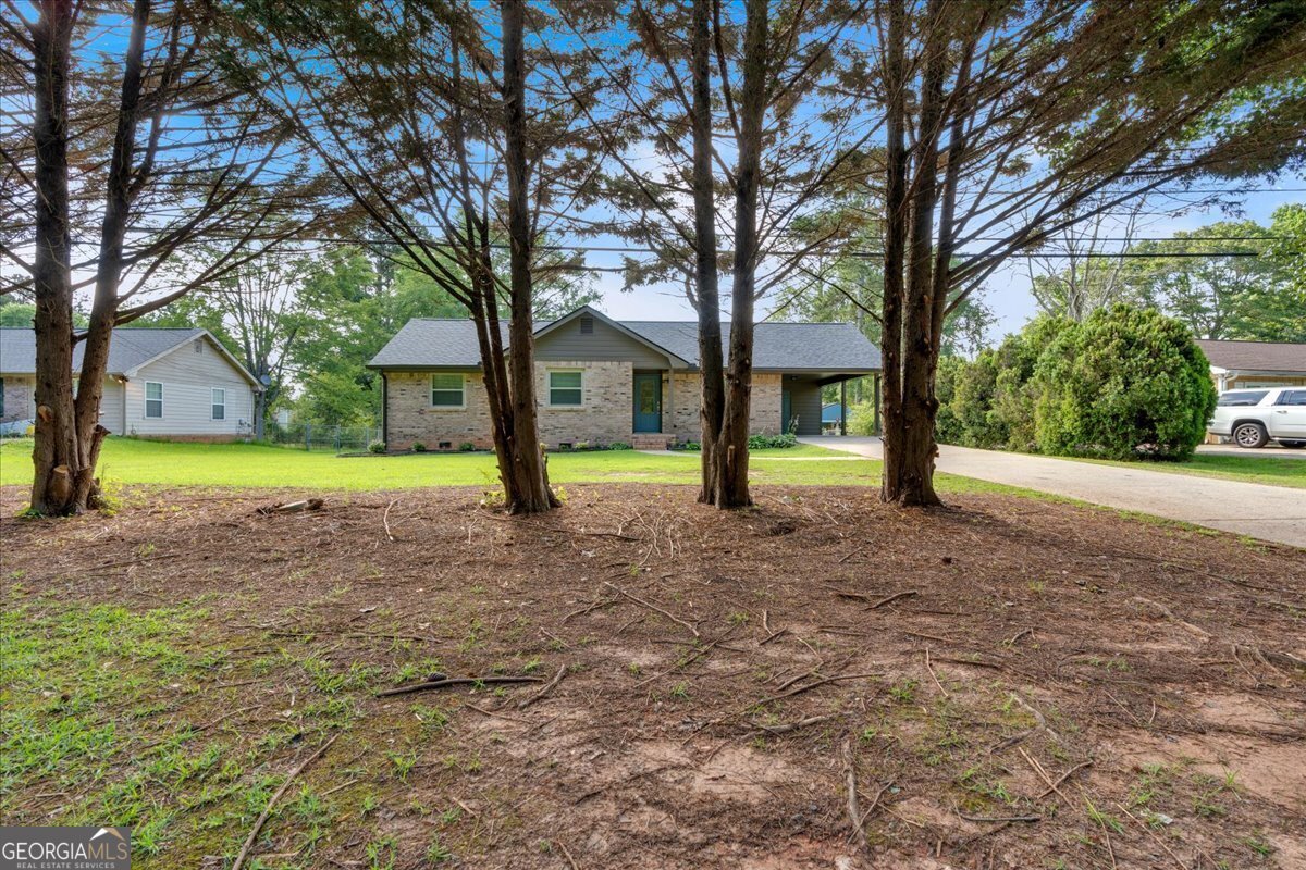 1526 Cave Springs Road Douglasville - 2