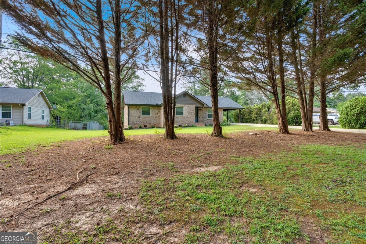 1526 Cave Springs Road Douglasville - 3