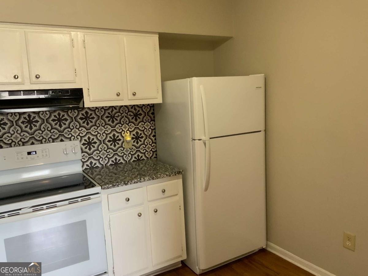 182 VIKING Court Athens - 3
