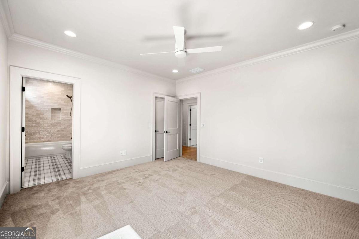 605 Claxton Lane Milton - 42