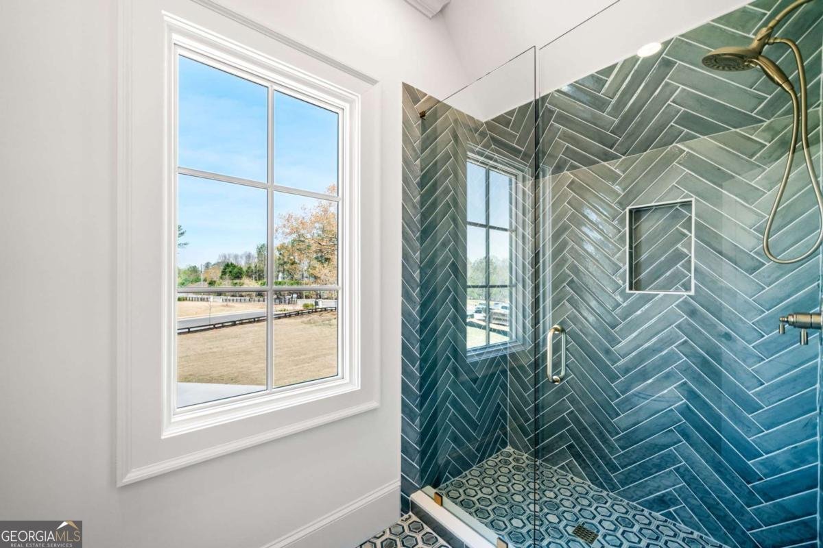 605 Claxton Lane Milton - 46