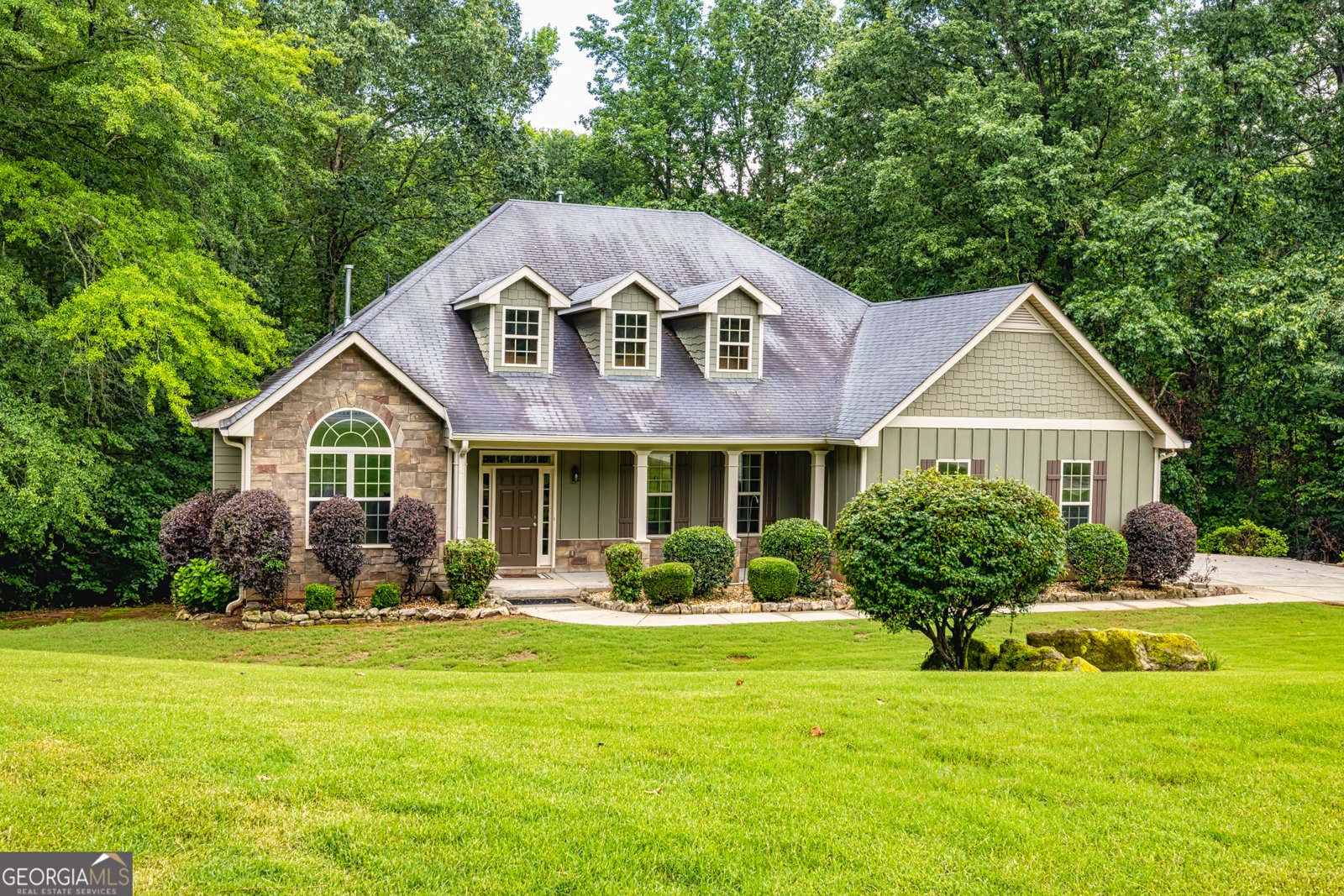 500 Barrington Farms Parkway Sharpsburg - 1