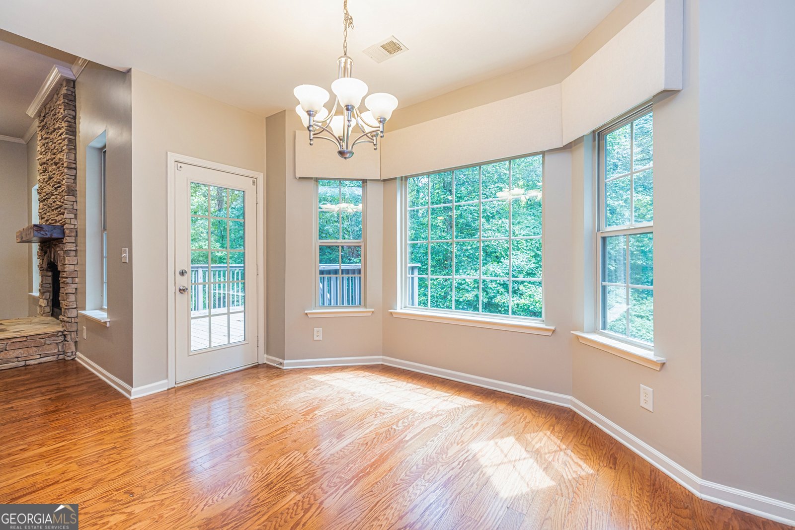 500 Barrington Farms Parkway Sharpsburg - 14