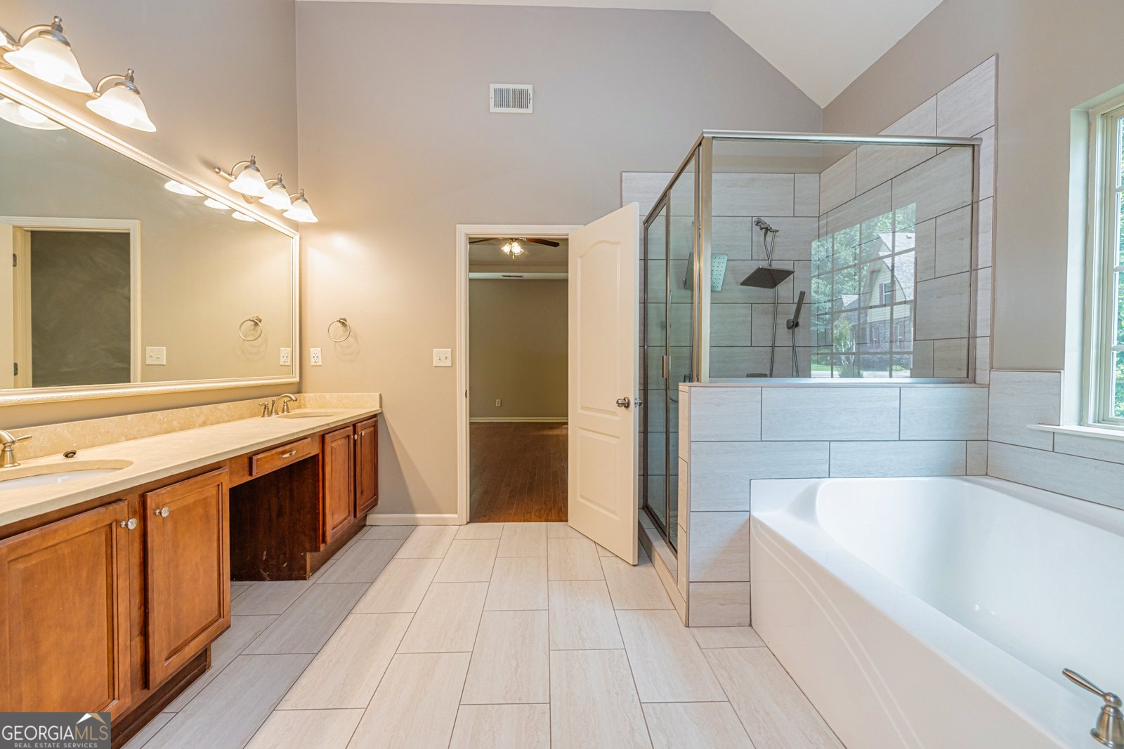 500 Barrington Farms Parkway Sharpsburg - 23
