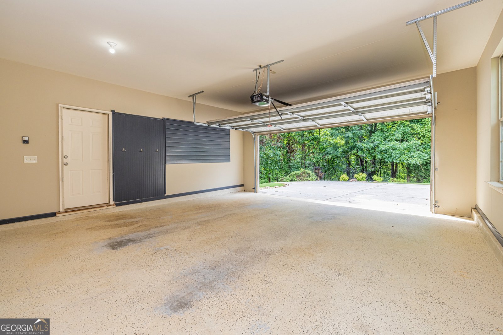 500 Barrington Farms Parkway Sharpsburg - 38