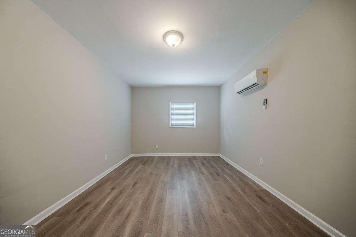 2233 Cherokee Valley Drive Lithonia - 19
