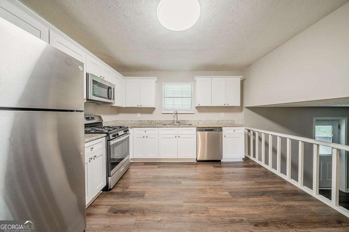 2233 Cherokee Valley Drive Lithonia - 2