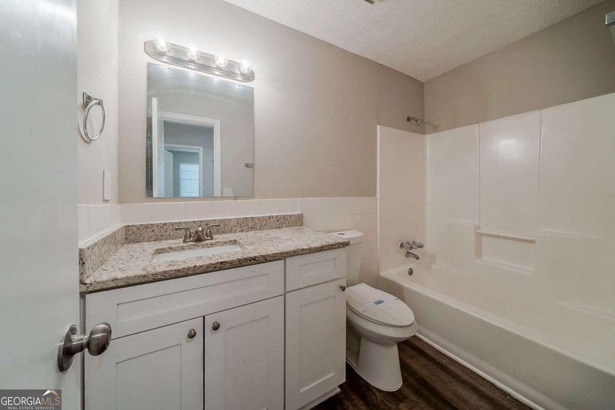 2233 Cherokee Valley Drive Lithonia - 23