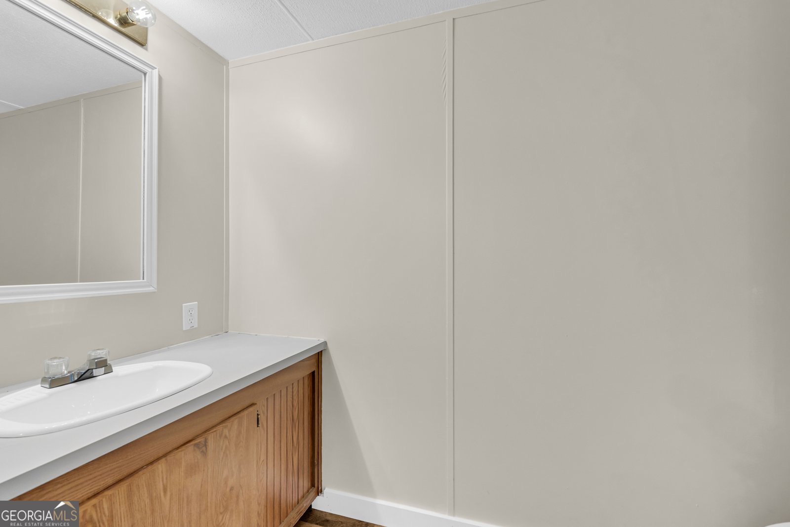 162 Stillwater Road Lavonia - 29