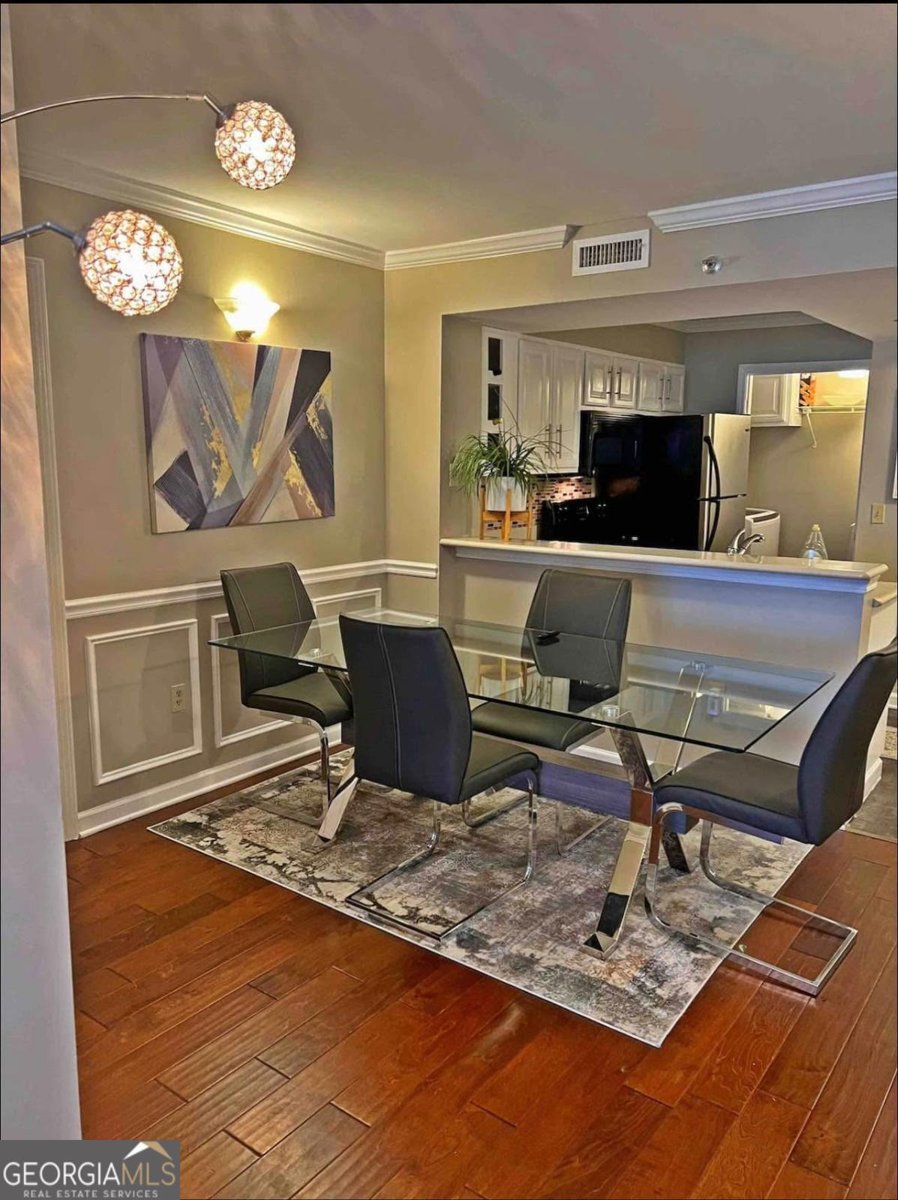 795 Hammond Drive Sandy Springs - 10