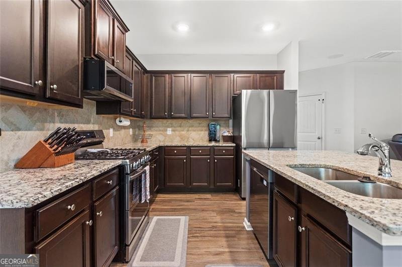 153 WOODLAND Court Dallas - 20