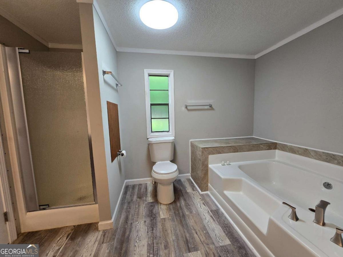 50 E College Street Royston - 14