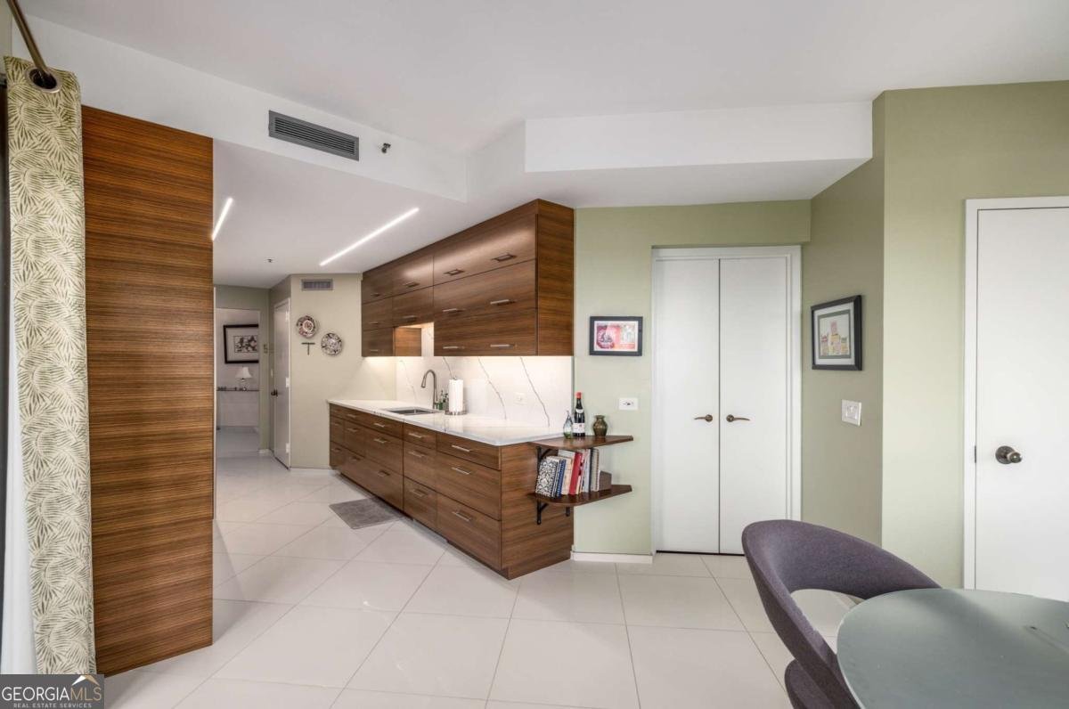2660 Peachtree Road Atlanta - 22