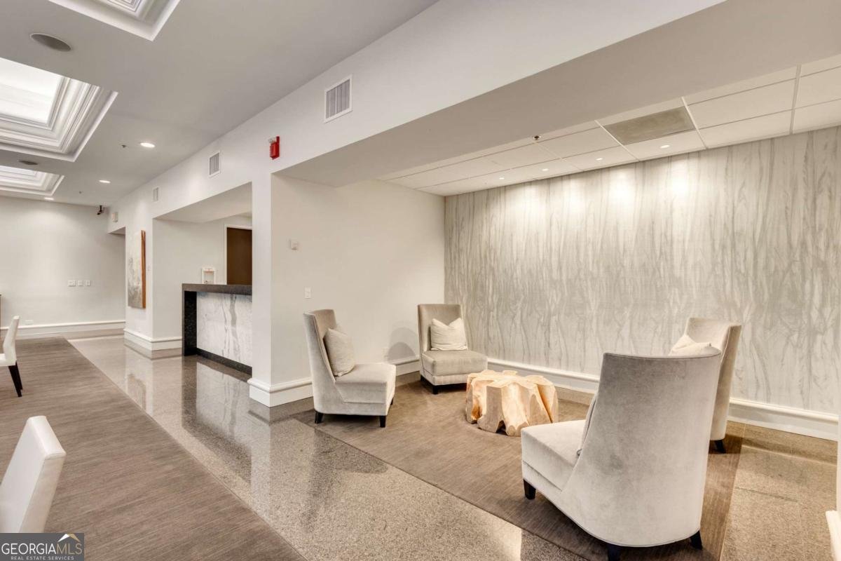2660 Peachtree Road Atlanta - 54