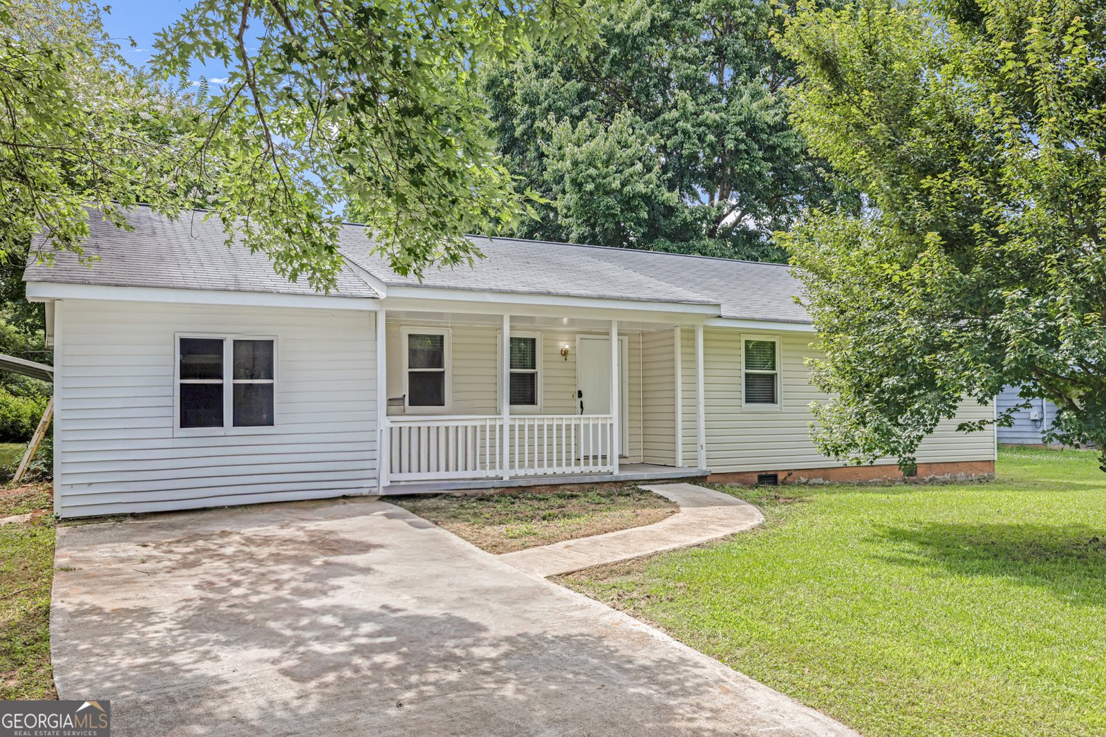 33 Russell Road McDonough - 1