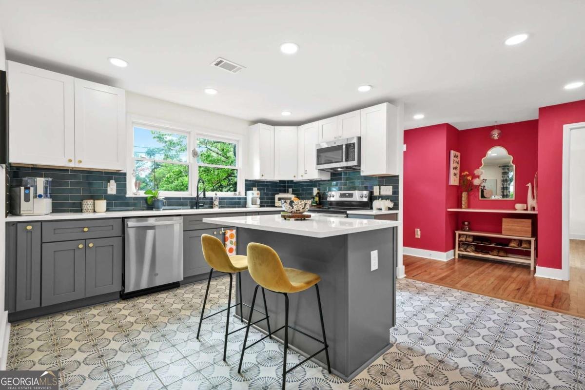 2296 Shallowford Road Atlanta - 1