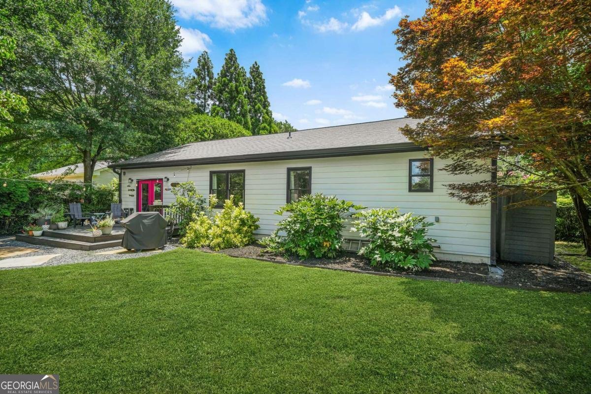 2296 Shallowford Road Atlanta - 23