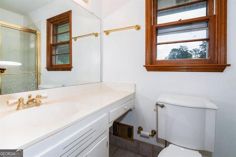 3854 Ridgewood Drive Smyrna - 21