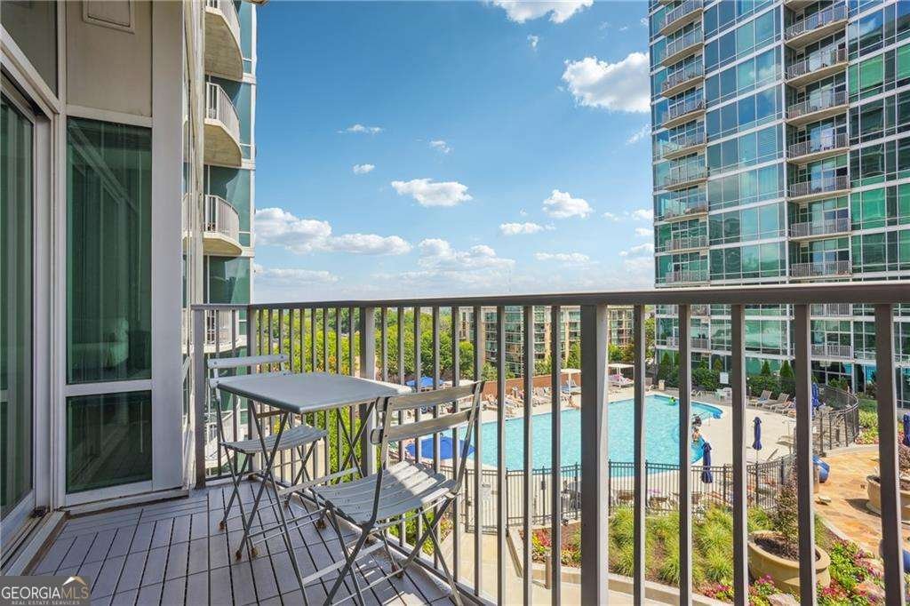 943 Peachtree Street Atlanta - 1