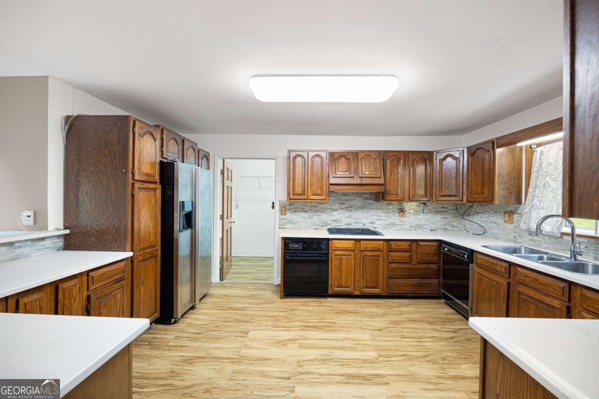 3272 Pinestream Road Atlanta - 11