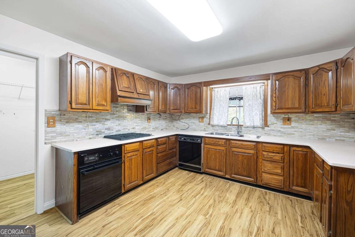 3272 Pinestream Road Atlanta - 12
