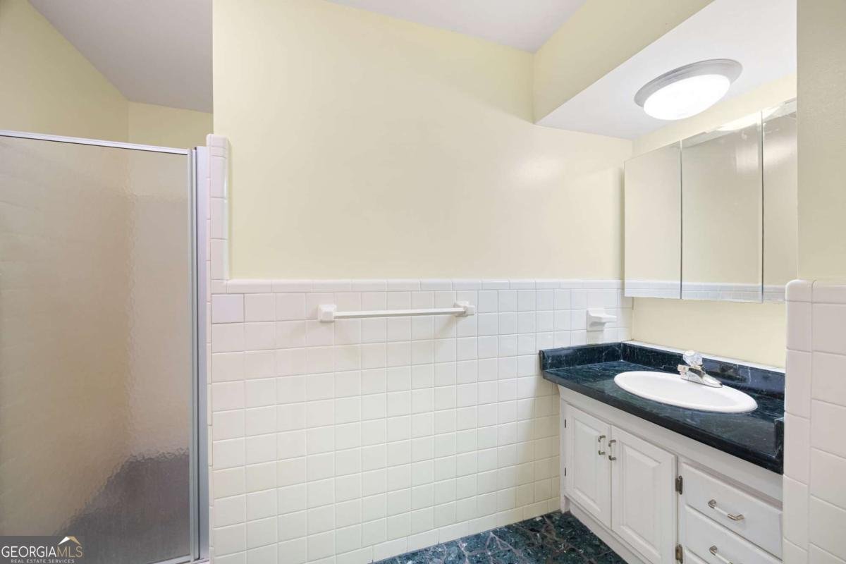 3272 Pinestream Road Atlanta - 24
