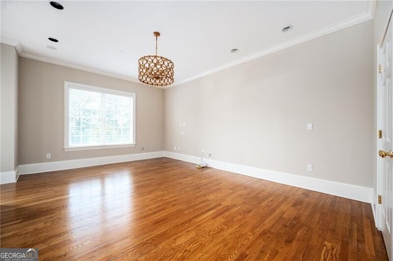 3657 Peachtree Road Atlanta - 10