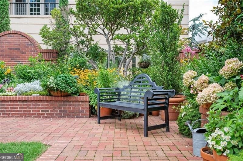 3657 Peachtree Road Atlanta - 21
